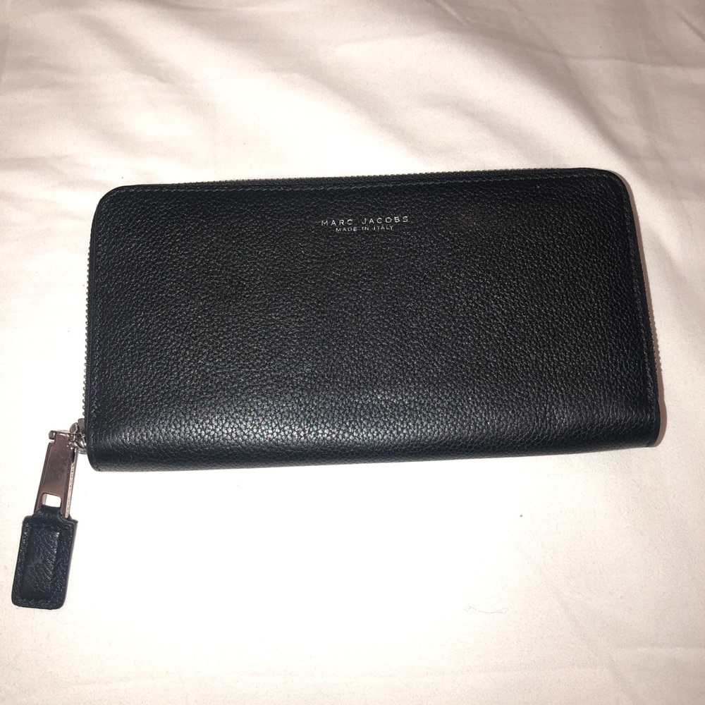 Marc Jacobs Collection Black pebbled wallet